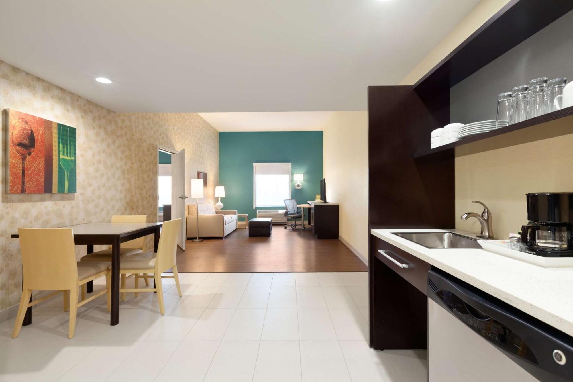 Hotel Home2 By Hilton Airport El Paso