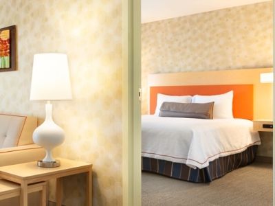 Home2 By Hilton Airport 3*