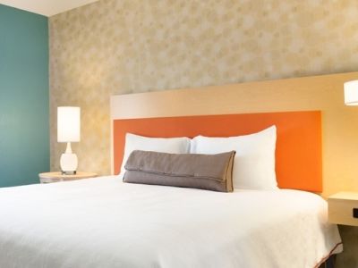 Home2 By Hilton Airport Hotel